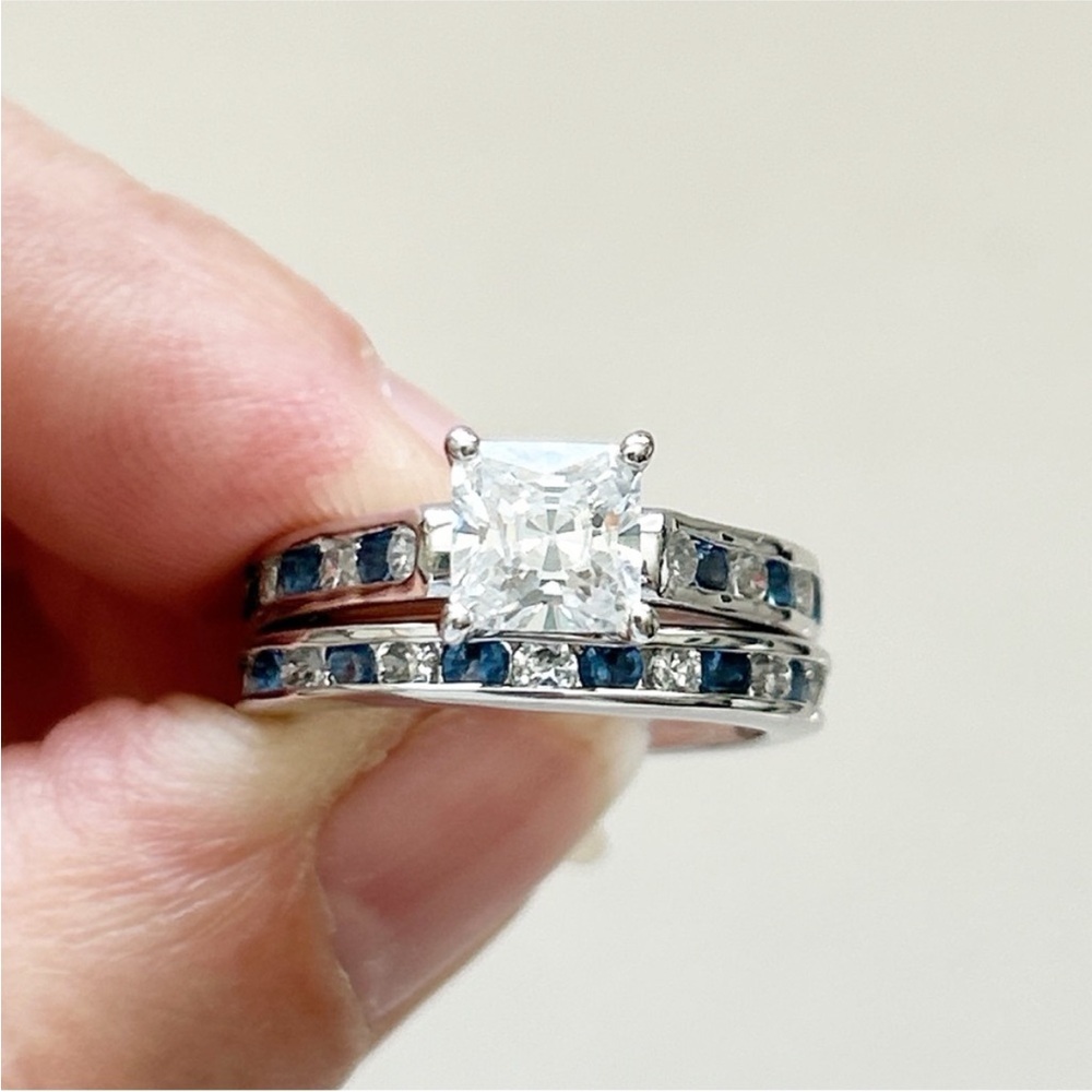 Silver w/ White & Blue Stones Engagement 💍 Wedding Band Travel Set